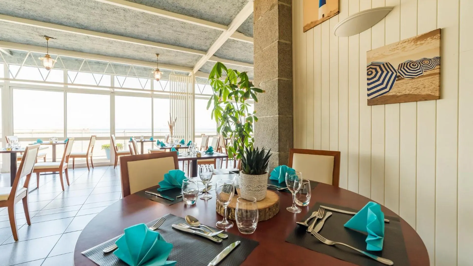 ***  Hotel Mileade De La Plage - Binic France
