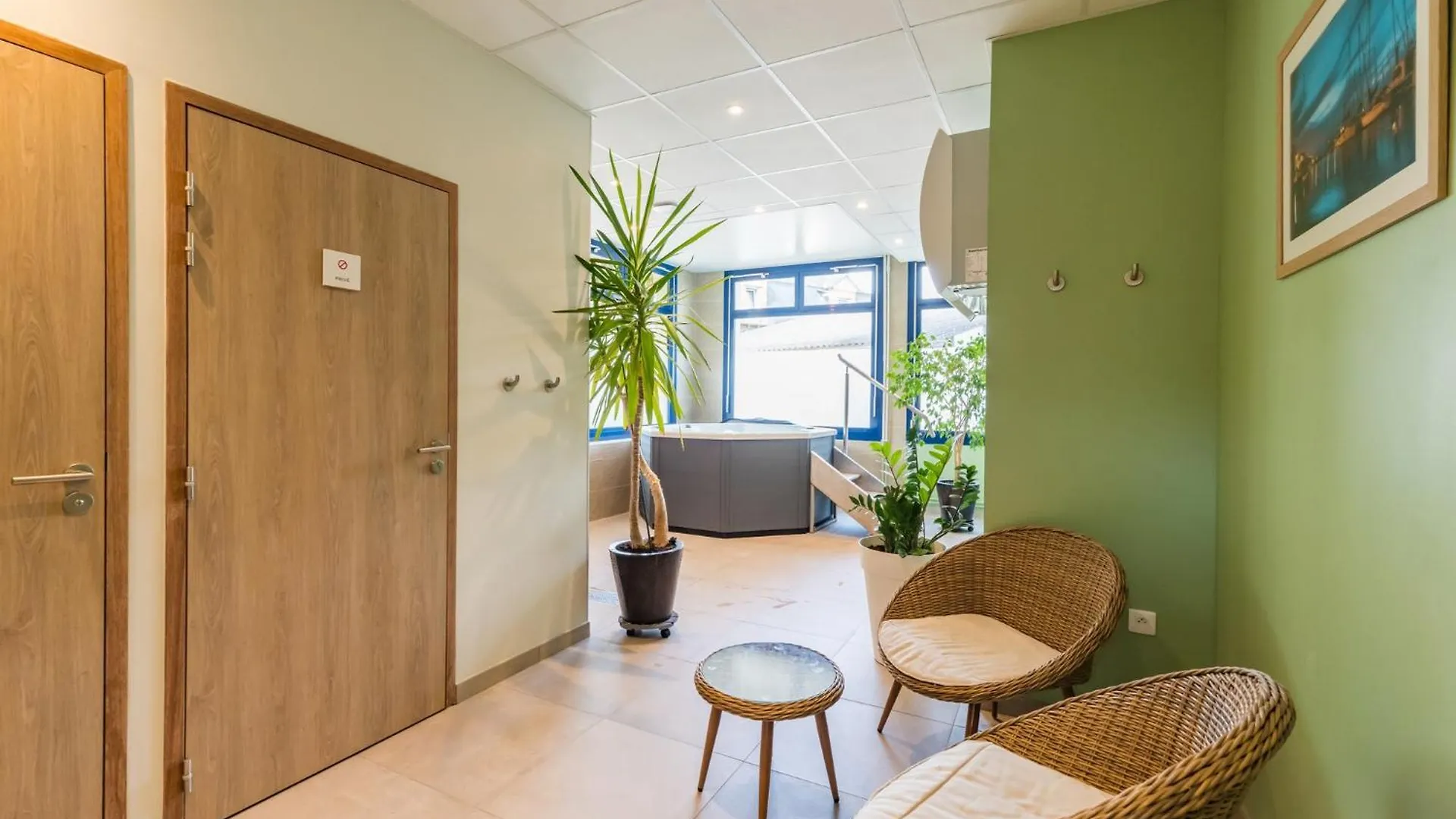 Hotel Mileade De La Plage - Binic 3*,