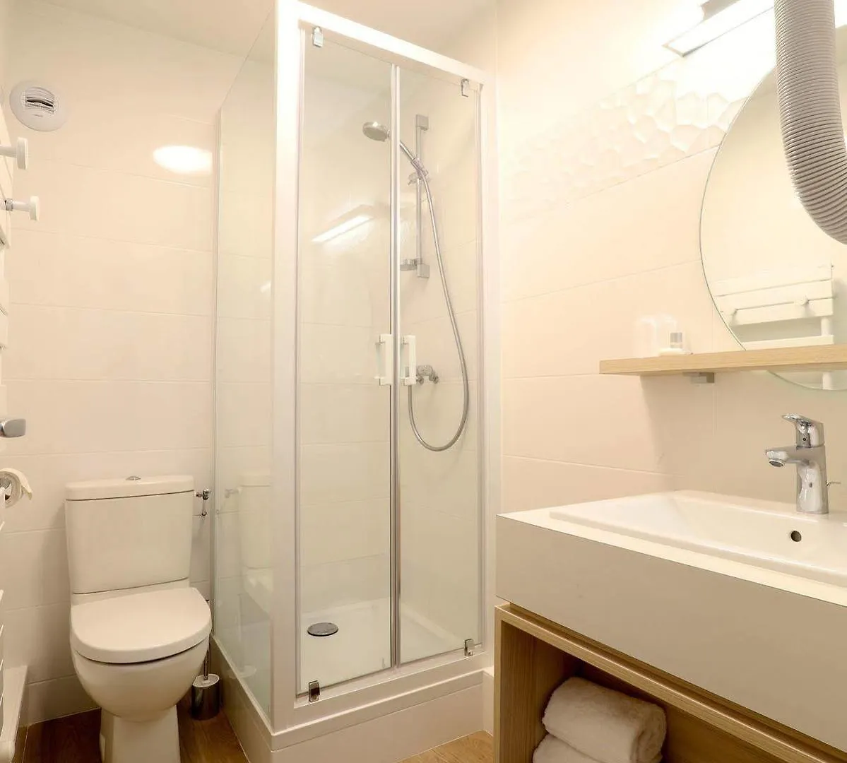 Hotel Mileade De La Plage - Binic 3*,  France